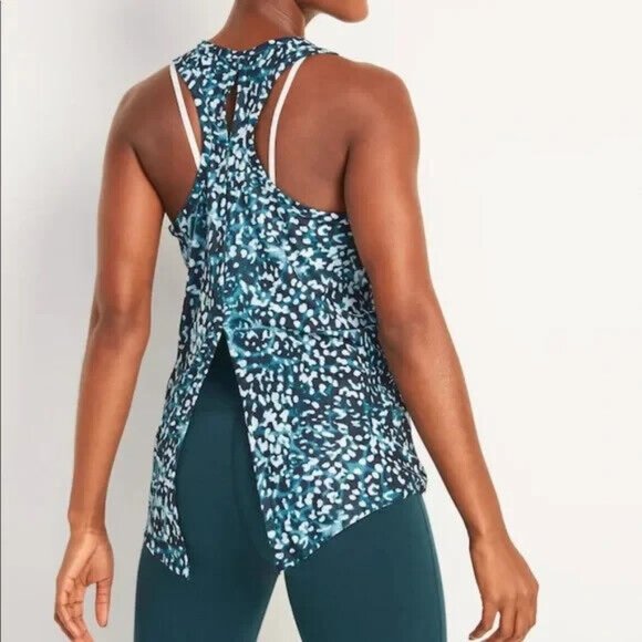 Old Navy Active Breathe On